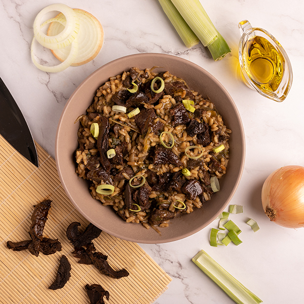 Risoto de patinho com funghi