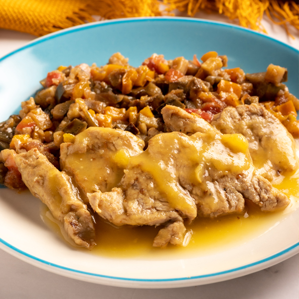 Mignon suino ao molho de laranja com caponata - Imagem 2